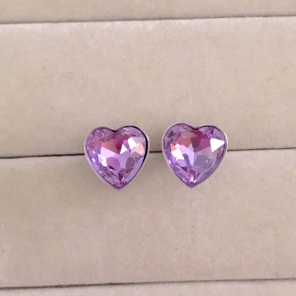 Violet Purple Crystal Heart Earrings - Picture 6 of 8
